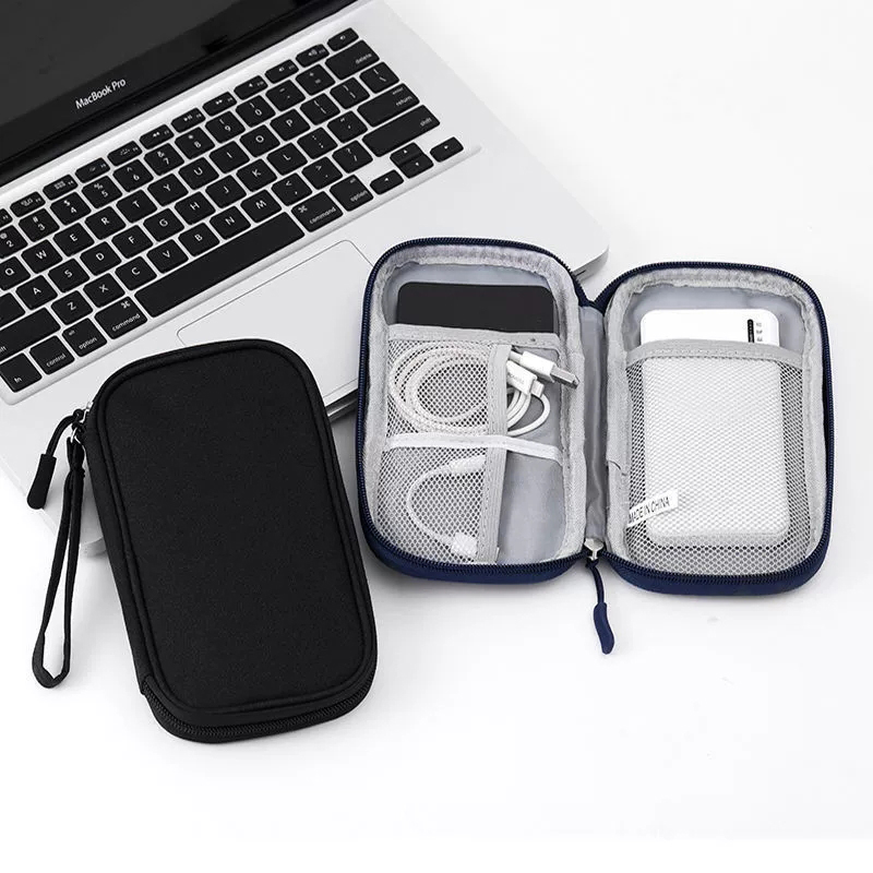 حقيبة تخزين المنتجات الرقمية ا - مراجعة Cable Management Bag وسعره